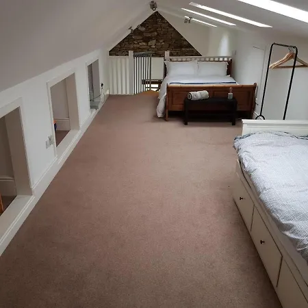 Stunning Belderra View - 2 Bed