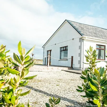 Stunning Belderra View - 2 Bed Σπίτι διακοπών Belmullet