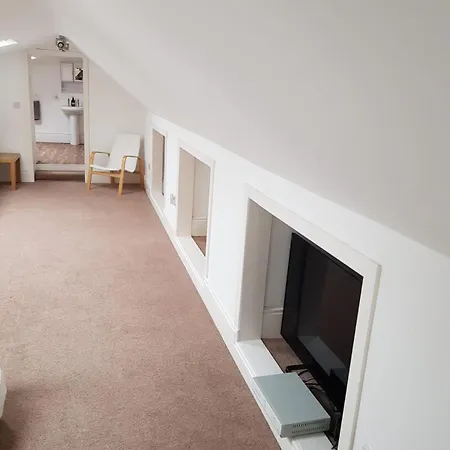 Stunning Belderra View - 2 Bed